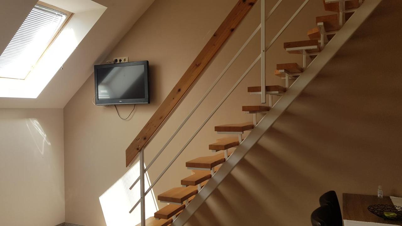 Vegvar Delux Apartman Gyula Dış mekan fotoğraf